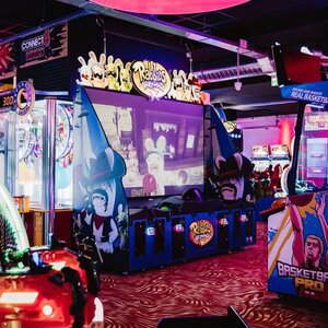 Sir Winston Fun & games Amsterdam image 4