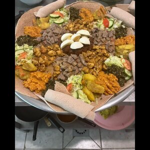 Afrikaans Restaurant Seni image 2