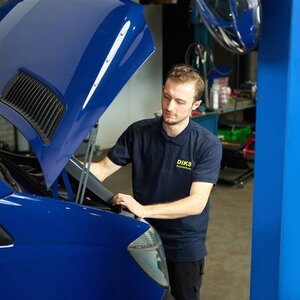 Diks Autoverhuur image 1