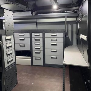 Werk-verkeer alles voor uw bedrijfswagen image 1