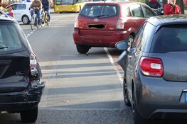 Botsing met drie auto&#39;s in Edam