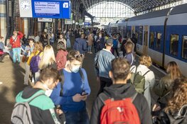 Landelijk treinverkeer grotendeels plat door telefoonstoring