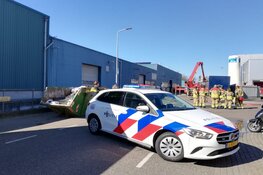 Brand bij bedrijf in Edam