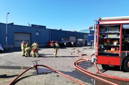 Brand bij bedrijf in Edam