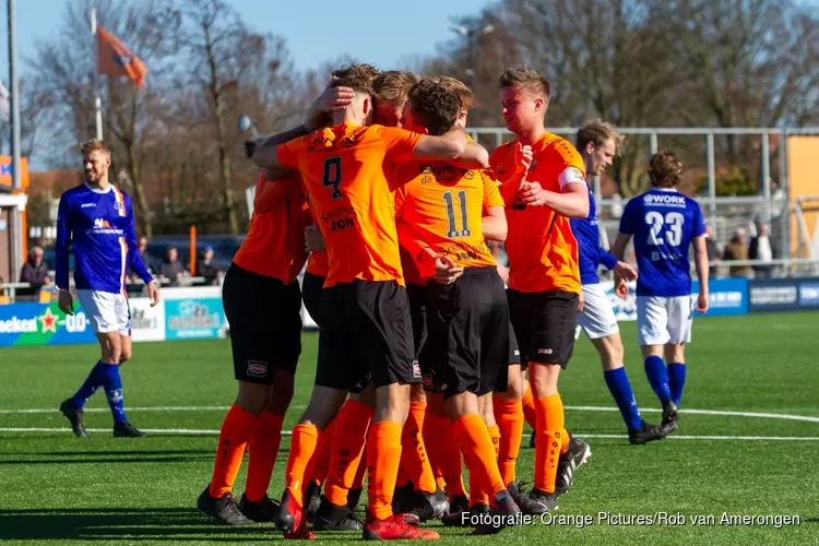 RKAV Volendam koploper na ruime winst op Buitenpost