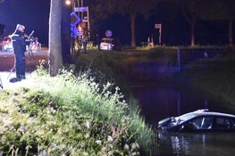 Automobilist overleden bij crash in Purmer