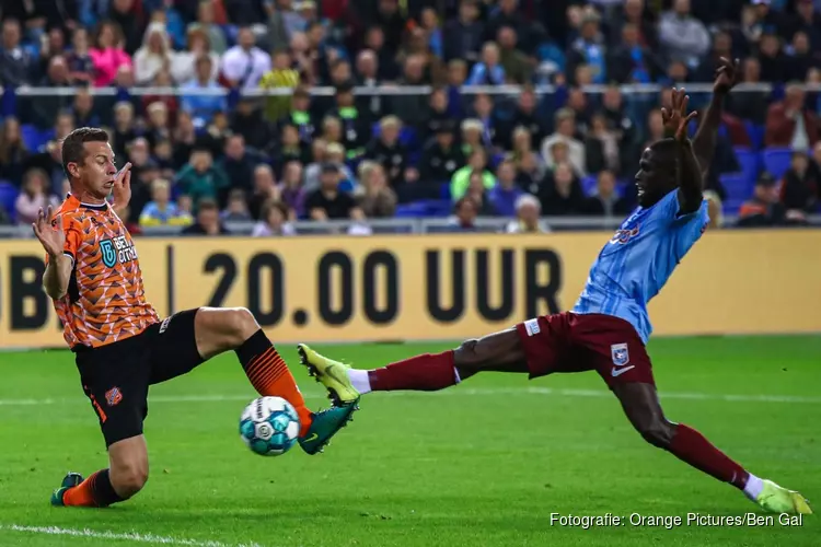 Vitesse en FC Volendam delen de punten in "Airborne-wedstrijd"