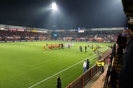 Gifbeker nog niet leeg in Volendam. PEC Zwolle deelt mokerslag uit