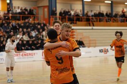 RKAV Volendam trekt zege over de streep