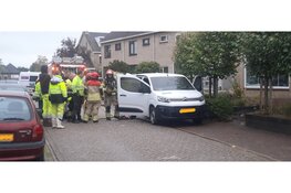 Bestelbus bijna in brand in Kwadijk