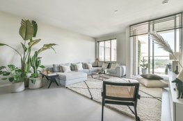 Gietvloer over tegelvloer aanbrengen: ideaal voor renovatieproject