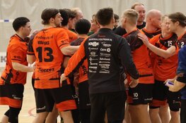 Volendam plaatst zich voor halve finale beker