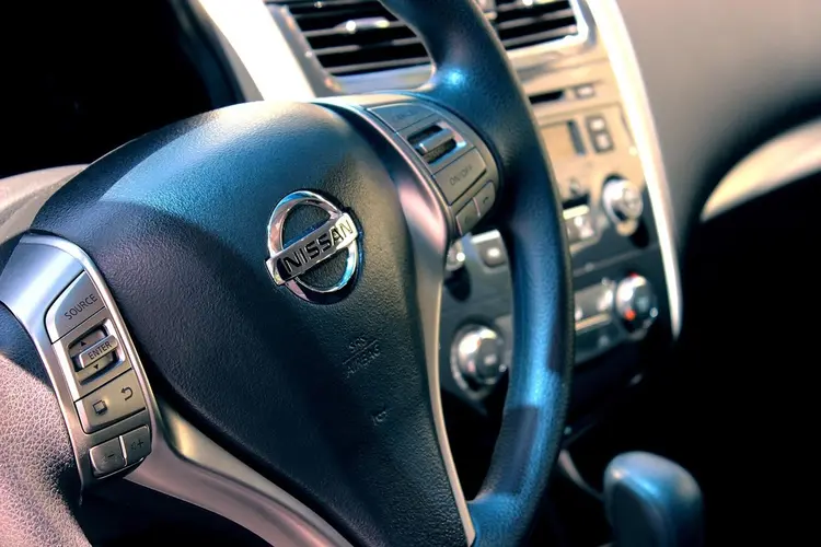 Auto kopen bij een autodealer? 4 belangrijke tips!