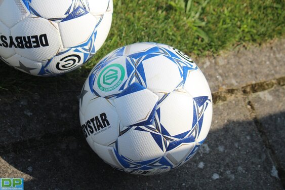 Vroege rode kaart nekt FC Volendam bij FC Groningen