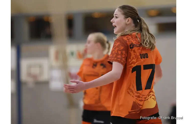 Volendam geeft voorsprong uit handen in Eindhoven