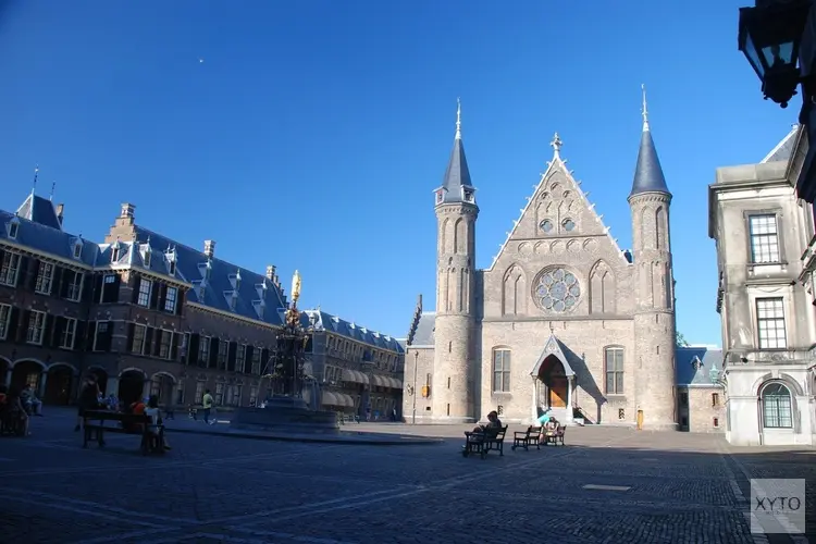 Vertrouwen in politici en Tweede Kamer laagst sinds 2012