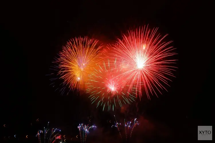 Vuurwerk met ontheffing blijft mogelijk in Edam-Volendam
