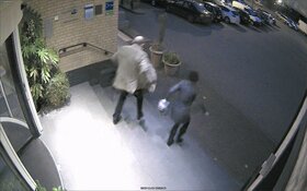 Katwoude - Gezocht - Poging zware mishandeling en diefstal hotel