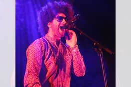 Rilan & The Bombardiers sensationeel in eigen huis