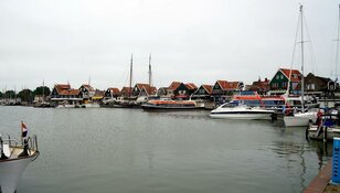 Grote ergernissen en chaos door renovatie in Volendam
