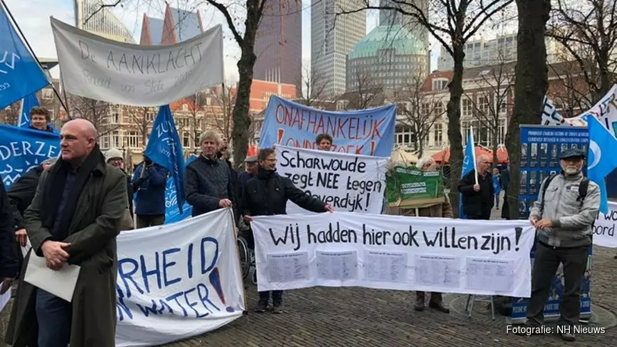 Boze dijkbewoners naar Tweede Kamer: "Onze dijk moet behouden blijven!"
