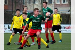 EVC haakt aan bij subtop na minieme zege