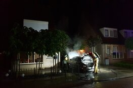 Auto in brand in Oosthuizen
