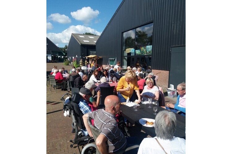 Word een beetje verliefd en kom werken bij WarmThuis